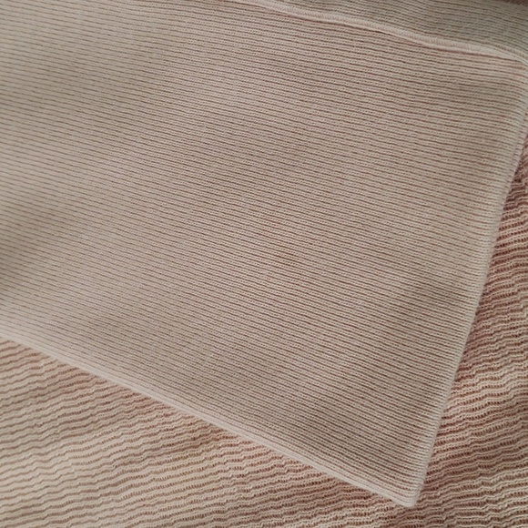 Apiece apart olimpio puff sleeve sweatshirt - Picture 6 of 10